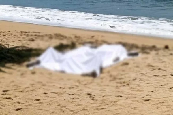 மொரட்டுவை கடற்கரையில் பெண்ணின் சடலம் மீட்பு -  மூன்று பெண்கள் கைது 